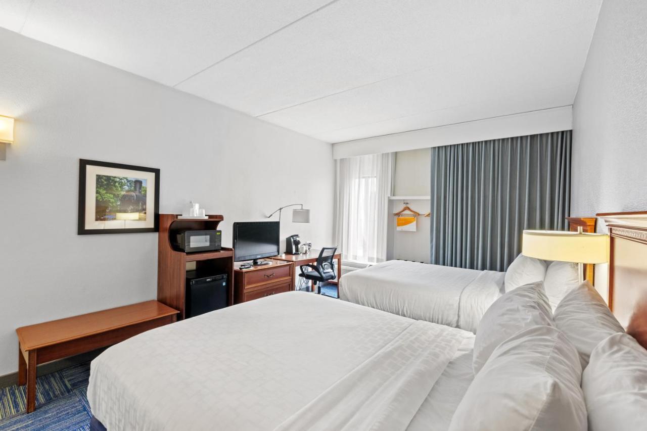Allentown Park Hotel, Ascend Hotel Collection Fogelsville Extérieur photo