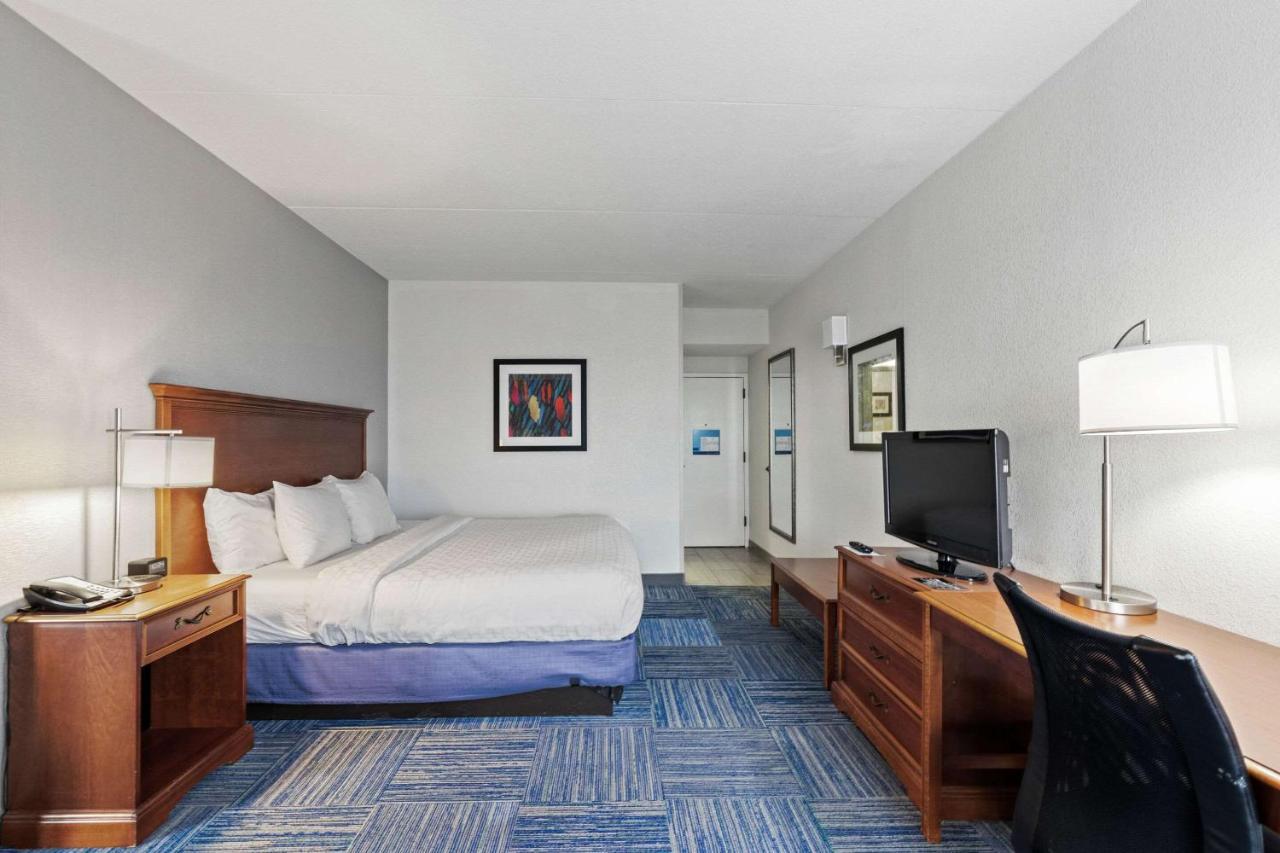 Allentown Park Hotel, Ascend Hotel Collection Fogelsville Extérieur photo