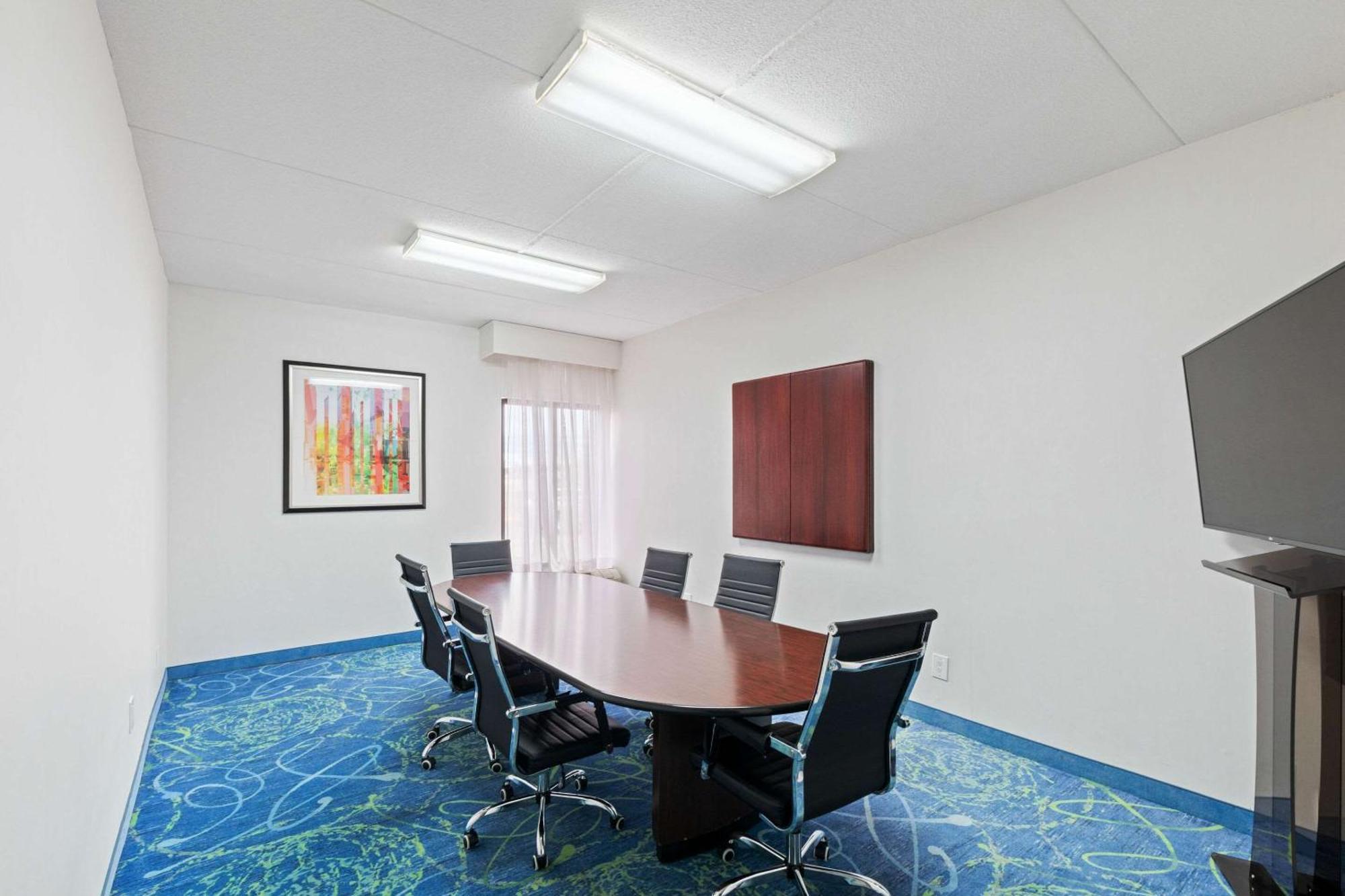 Allentown Park Hotel, Ascend Hotel Collection Fogelsville Extérieur photo