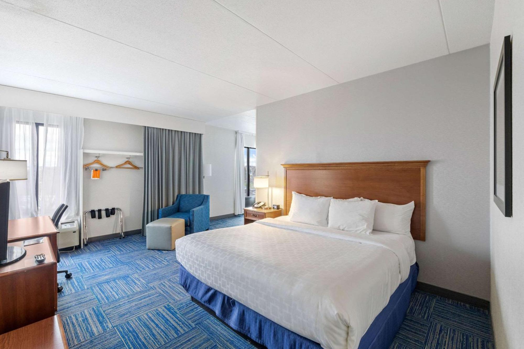 Allentown Park Hotel, Ascend Hotel Collection Fogelsville Extérieur photo