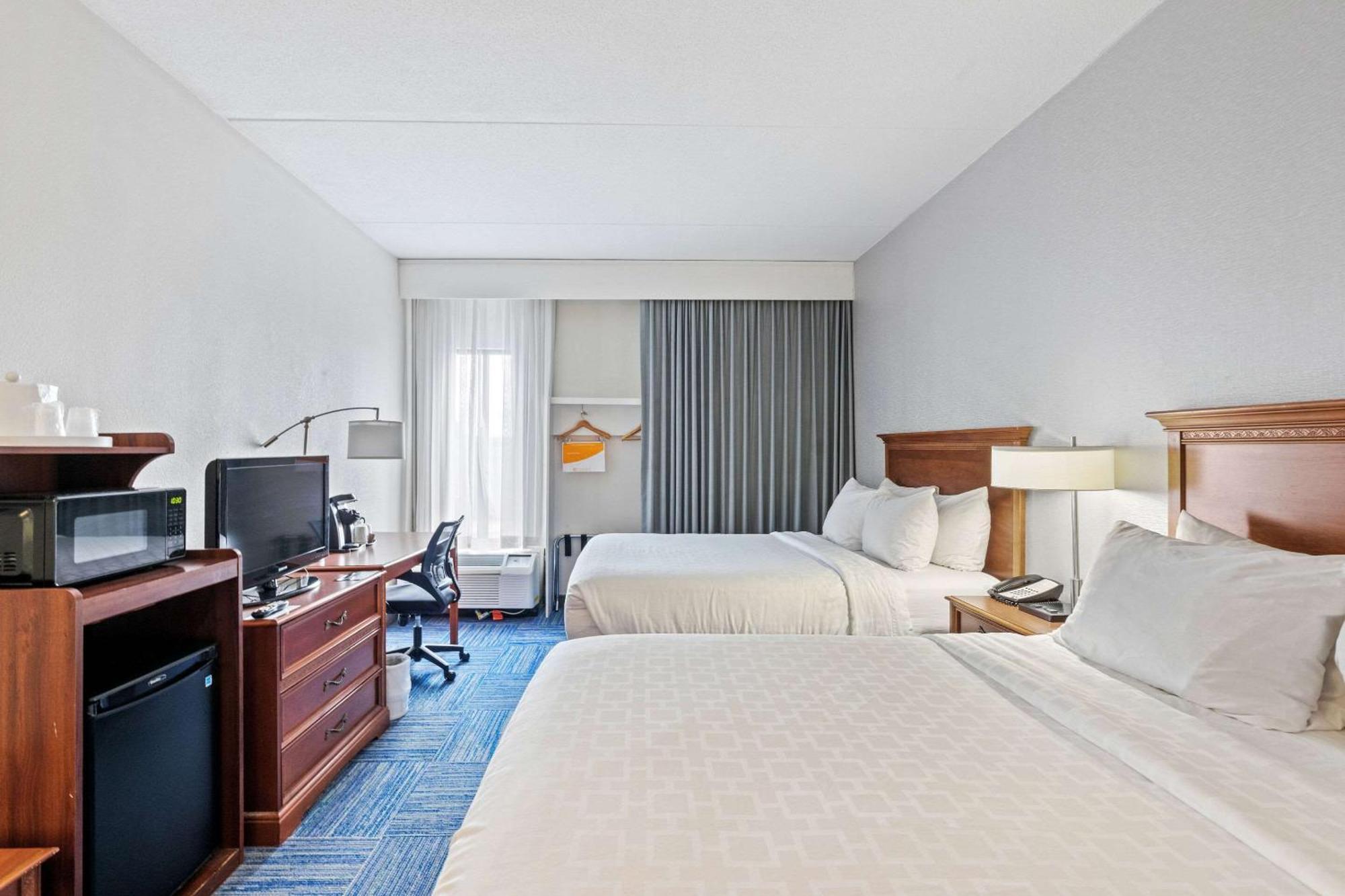 Allentown Park Hotel, Ascend Hotel Collection Fogelsville Extérieur photo